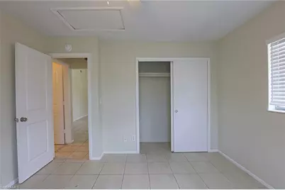 4417 SW Santa Barbara Pl, Cape Coral, FL 33914 - Photo 14
