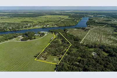 5247 County Rd 78, Labelle, FL 33935 - Photo 2
