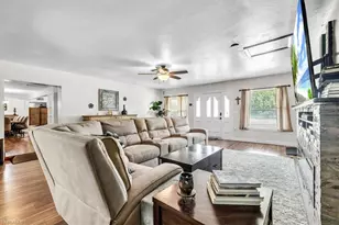 1655 Daniels Dr, North Fort Myers, FL 33917 - Photo 4