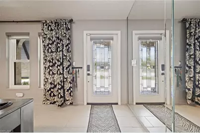 805 SW 52nd St, Cape Coral, FL 33914 - Photo 18