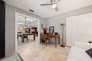 805 SW 52nd St, Cape Coral, FL 33914 - Photo 32