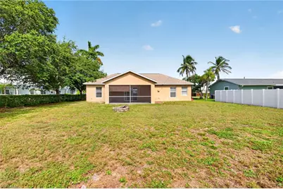 903 SE 5th Ave, Cape Coral, FL 33990 - Photo 22