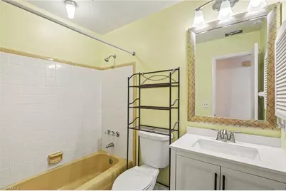 5403 Baylor Ln, Fort Myers, FL 33908 - Photo 12