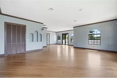 1358 Hopedale Dr, Fort Myers, FL 33919 - Photo 4