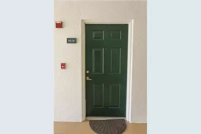 4610 Saint Croix Ln #1034, Naples, FL 34109 - Photo 2