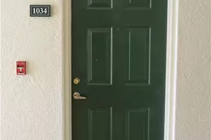 4610 St Croix Ln, Naples, FL 34109 - Photo 2