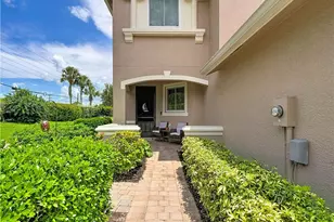 2401 Caslotti Way, Cape Coral, FL 33909 - Photo 2