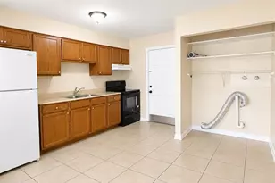 5469 Sixth Ave, Fort Myers, FL 33907 - Photo 2