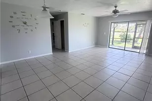 708 SE 47th St, Cape Coral, FL 33904 - Photo 4