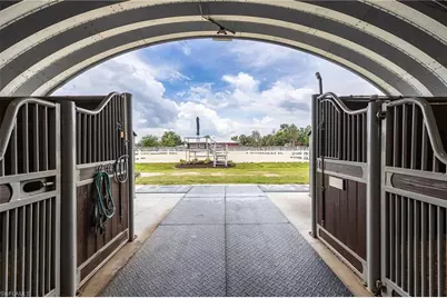 12090 Shawnee Rd, Fort Myers, FL 33913 - Photo 24