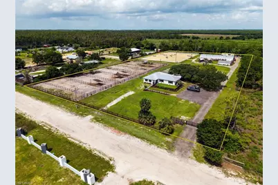 12090 Shawnee Rd, Fort Myers, FL 33913 - Photo 1