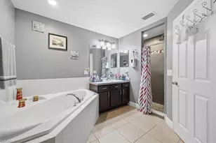 1902 NW 2nd Pl, Cape Coral, FL 33993 - Photo 20
