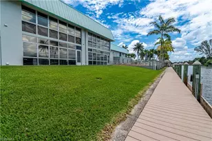 4940 Vincennes St, Cape Coral, FL 33904 - Photo 22