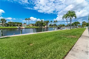 4940 Vincennes St, Cape Coral, FL 33904 - Photo 20