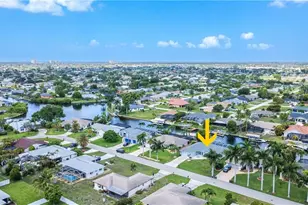 4116 SW 1st Pl, Cape Coral, FL 33914 - Photo 8