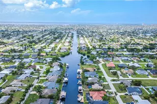 4116 SW 1st Pl, Cape Coral, FL 33914 - Photo 2