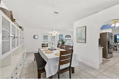 601 SE 19th St, Cape Coral, FL 33990 - Photo 10