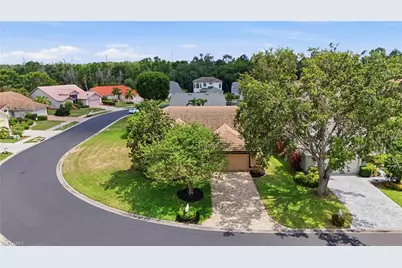 8185 Breton Cir, Fort Myers, FL 33912 - Photo 36