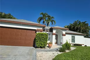 2136 SE 8th Ave, Cape Coral, FL 33990 - Photo 2