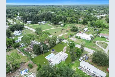 8326 Breeze Dr, North Fort Myers, FL 33917 - Photo 28
