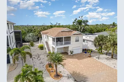 401 Donora Blvd, Fort Myers Beach, FL 33931 - Photo 22