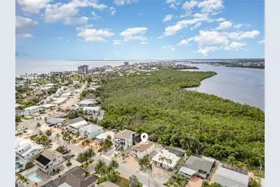 401 Donora Blvd, Fort Myers Beach, FL 33931 - Photo 20