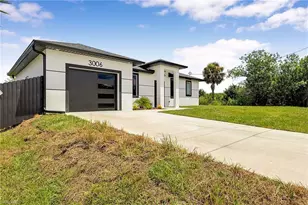 3006 39th St SW, Lehigh Acres, FL 33976 - Photo 4