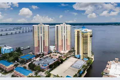 2743 1st St #704, Fort Myers, FL 33916 - Photo 2