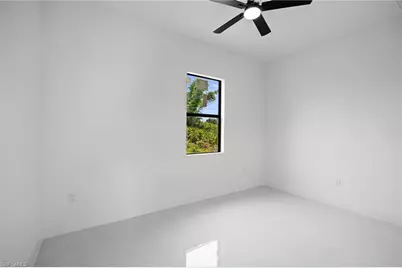 2815 37th St SW, Lehigh Acres, FL 33976 - Photo 12