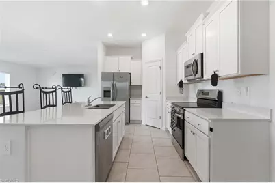 3403 34th St SW, Lehigh Acres, FL 33976 - Photo 6
