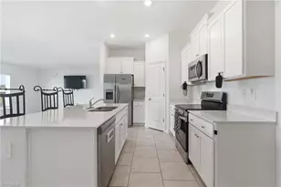 3403 34th St SW, Lehigh Acres, FL 33976 - Photo 6