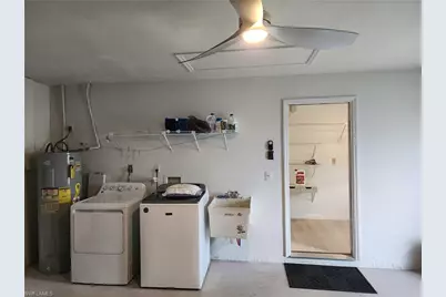 1822 SE 11th Ter, Cape Coral, FL 33990 - Photo 34