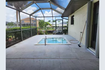 1822 SE 11th Ter, Cape Coral, FL 33990 - Photo 36