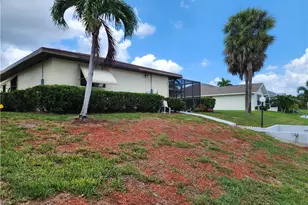 1822 SE 11th Terrace, Cape Coral, FL 33990 - Photo 44