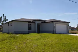 2907 Colin Ave S, Lehigh Acres, FL 33976 - Photo 2
