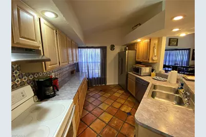 19966 Lake Vista Cir, Lehigh Acres, FL 33936 - Photo 8