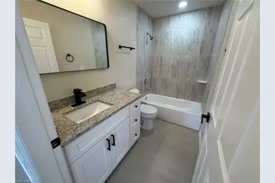 4426 SW Santa Barbara Pl, Cape Coral, FL 33914 - Photo 26