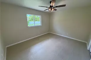 4426 SW Santa Barbara Pl, Cape Coral, FL 33914 - Photo 22