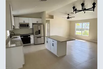 4426 SW Santa Barbara Pl, Cape Coral, FL 33914 - Photo 6