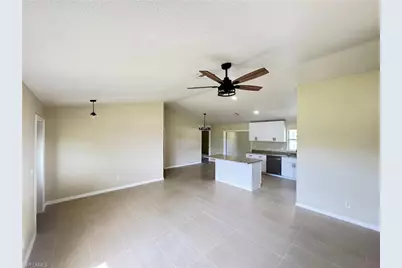 4426 SW Santa Barbara Pl, Cape Coral, FL 33914 - Photo 16
