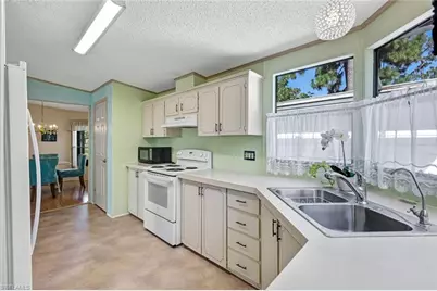 19682 Eagle Trace Ct, North Fort Myers, FL 33903 - Photo 10