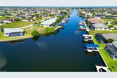 1015 NW 33rd Ave, Cape Coral, FL 33993 - Photo 2