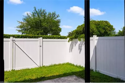 14039 Oviedo Pl, Fort Myers, FL 33905 - Photo 18