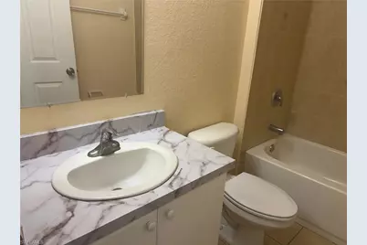 4545 26th St SW, Lehigh Acres, FL 33973 - Photo 8