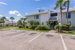 7105 Quail Run Ct W, Fort Myers, FL 33908 - Photo 4