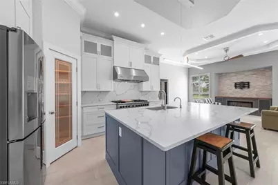 710 Birdie View Pt, Sanibel, FL 33957 - Photo 10