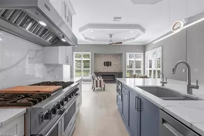 710 Birdie View Pt, Sanibel, FL 33957 - Photo 8