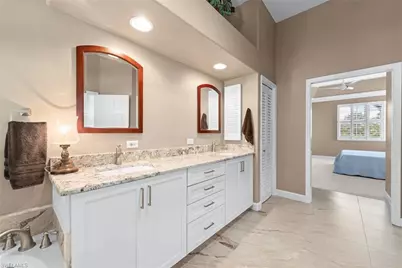 710 Birdie View Pt, Sanibel, FL 33957 - Photo 30
