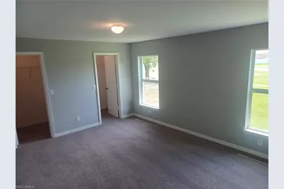 417 SW 26th Ave, Cape Coral, FL 33991 - Photo 12