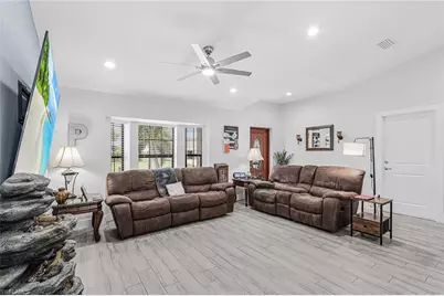 4176 NW 39th Pl, Cape Coral, FL 33993 - Photo 6